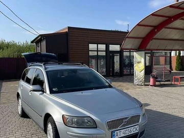 Авто Volvo V50 2006 № 7923104