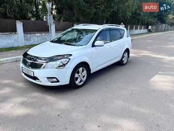 Авто KIA Ceed 2010 № 7923158
