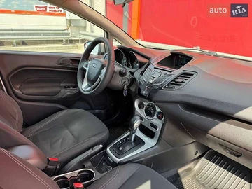 Авто Ford Fiesta 2017 № 7923163