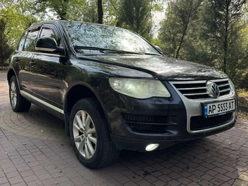 Авто Volkswagen Touareg 2008 № 7923234