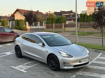 Авто Tesla Model 3 2018 № 7923265