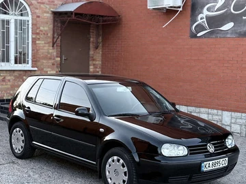 Авто Volkswagen Golf 2001 № 7923368