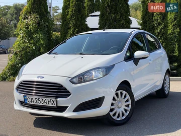 Авто Ford Fiesta 2013 № 7923410