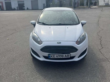 Авто Ford Fiesta 2015 № 7923423