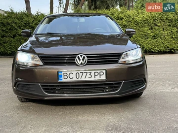 Авто Volkswagen Jetta 2012 № 7923445