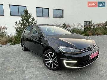Авто Volkswagen E-Golf 2020 № 7923515
