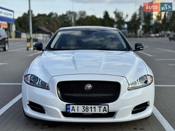 Авто Jaguar Xj 2014 № 7923565
