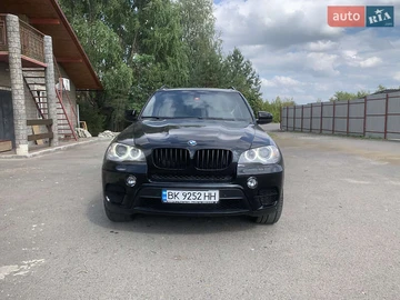 Авто BMW X5 2010 № 7923567