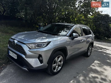 Авто Toyota Rav4 2021 № 7923599