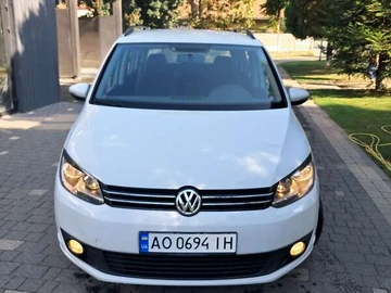 Авто Volkswagen Touran 2014 № 7923749