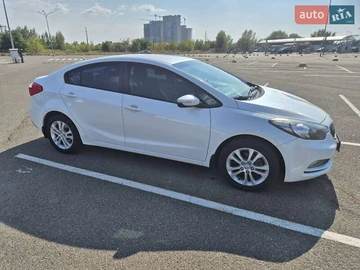 Авто KIA Cerato 2014 № 7923765
