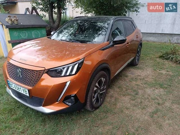 Авто Peugeot E-2008 2021 № 7923836