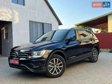 Авто Volkswagen Tiguan 2020 № 7923853