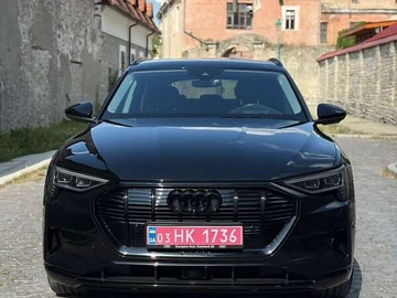 Авто Audi E-Tron 2019 № 7923884