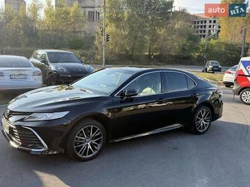 Авто Toyota Camry 2022 № 7923902