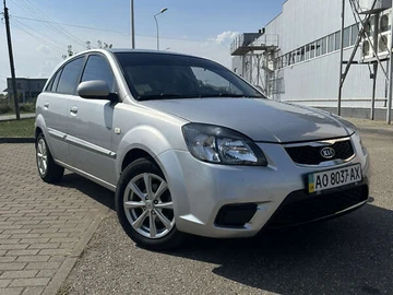 Авто KIA Rio 2010 № 7924030