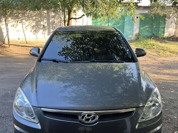 Авто Hyundai I30 2007 № 7924091