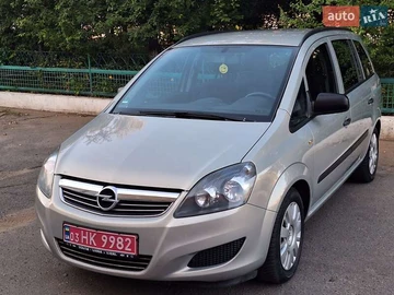 Авто Opel Zafira 2010 № 7924100