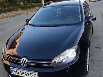 Авто Volkswagen Golf 2010 № 7924101