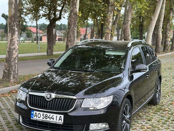 Авто Skoda Superb 2012 № 7924164
