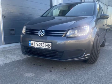 Авто Volkswagen Touran 2015 № 7924188