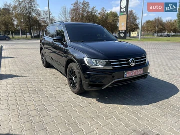 Авто Volkswagen Tiguan 2019 № 7924285