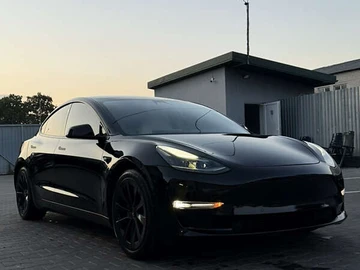 Авто Tesla Model 3 2021 № 7924308