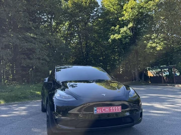 Авто Tesla Model Y 2021 № 7924314