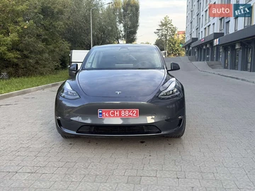 Авто Tesla Model Y 2023 № 7924340