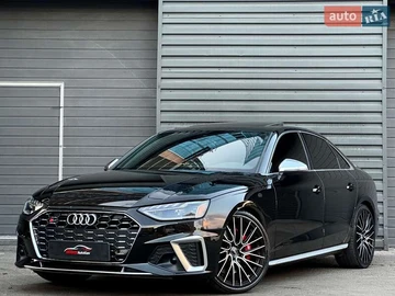 Авто Audi S4 2022 № 7924361