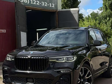 Авто BMW X7 2019 № 7924375
