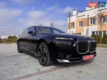 Авто BMW I7 2023 № 7924378