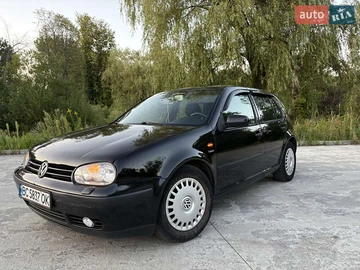 Авто Volkswagen Golf 2001 № 7924432