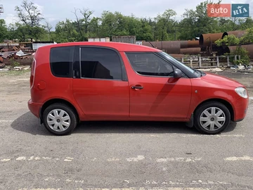 Авто Skoda Roomster 2008 № 7924433