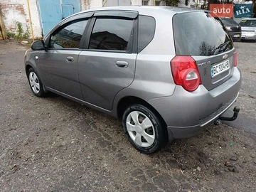 Авто Chevrolet Aveo 2010 № 7924434