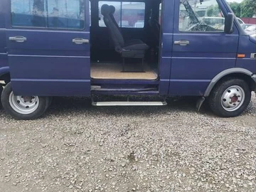 Авто Iveco Daily 2000 № 7924466