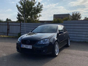 Авто Volkswagen Golf 2003 № 7924513