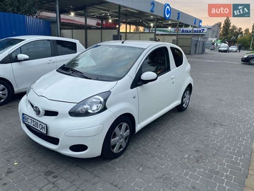 Авто Toyota Aygo 2011 № 7924555