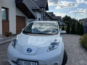 Авто Nissan Leaf 2012 № 7924669