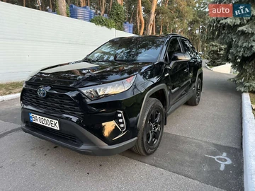 Авто Toyota Rav4 2021 № 7924820