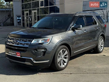 Авто Ford Explorer 2018 № 7924900