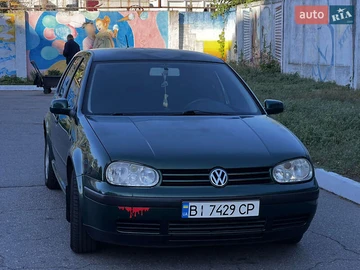Авто Volkswagen Golf 2000 № 7924925
