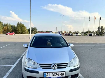 Авто Volkswagen Golf 2004 № 7924945