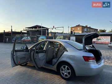 Авто Hyundai Sonata 2005 № 7924950