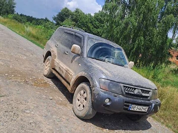 Авто Mitsubishi Pajero Wagon 2006 № 7925003
