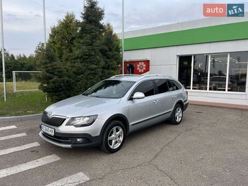Авто Skoda Superb 2015 № 7925022