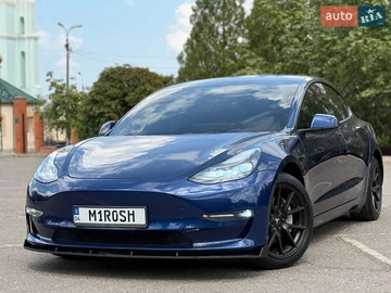 Авто Tesla Model 3 2021 № 7925068