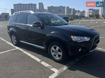 Авто Mitsubishi Outlander Xl 2010 № 7925149