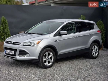 Авто Ford Escape 2015 № 7925200