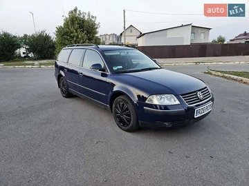 Авто Volkswagen Passat 2004 № 7925299